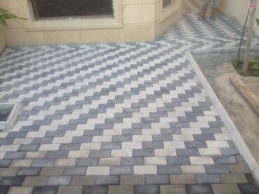 Tamet: Müxtəlif çalarlarda olan beton plitələrdən hazırlanmış səki örtüyü -da lalafo.az — 14 Tamet: Müxtəlif çalarlarda olan beton plitələrdən hazırlanmış səki örtüyü — 14