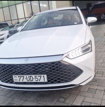 Çəngəllər: BYD,Nissan Note,Honda insight Taksi sürücüsü tələb olunur
