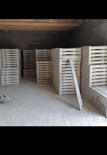 Digər bitirmə materialları: Üzlük ağlay daşları — 12