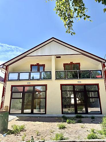 Продажа коттеджей и домов: ⸻ Продаётся коттедж на Иссык-Куле, пансионат «Евразия» село Кара-Ой — 1