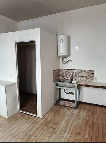 бутка бу: Кеңселерди сатуу 80 м², Ремонтсуз, Жеке үй, 1 кабат — 6