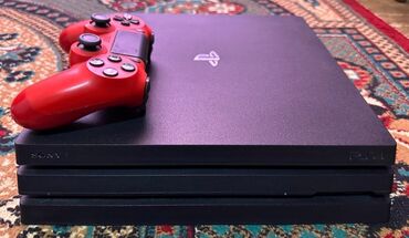 baku electronics playstation 4: PlayStation 4 Pro 1TB Yaxşi Vəziyyətdədir. ✅1 ədəd Qırmızı DualShock 4