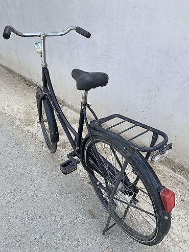 bas gitara sa zvučnikom: Gradski bicikl Cumberland – klasičan holandski stil - Ram sa niskim — 4