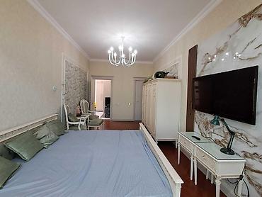 bakıda qiyməti: Badamdar qəs., 3 otaqlı, Yeni tikili, 103 kv. m — 7