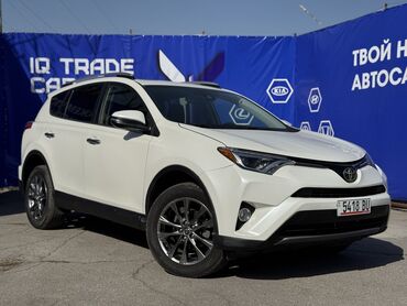 Toyota: Toyota RAV4: 2018 г., 2.5 л, Автомат, Бензин, Кроссовер