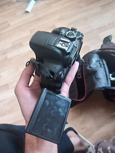 canon eos 2000d: Səliqəli istifadə olunub. Təcili pul lazımdır, ona görə — 1