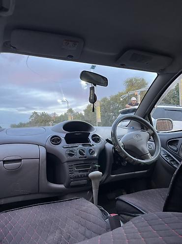 tayota funcargo: Toyota Platz: 2000 г., 1 л, Автомат, Бензин, Седан — 5