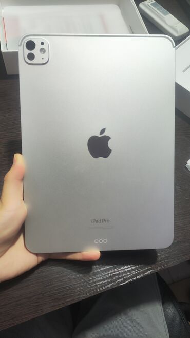 айпад 10 цена в бишкеке: Планшет, Apple, память 256 ГБ, 10" - 11", Wi-Fi, Классический цвет - Серебристый