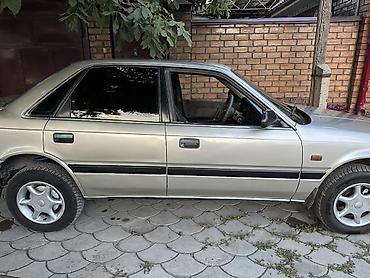 mazda 626 2002: Mazda 626: 1990 г., 2 л, Механика, Бензин, Седан — 3