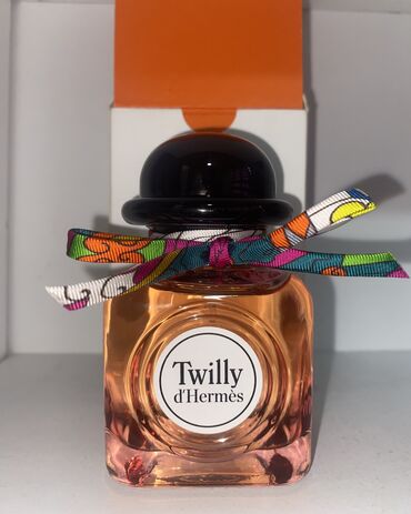 crno odelo i bele patike: Women's perfume, Hermes, Original