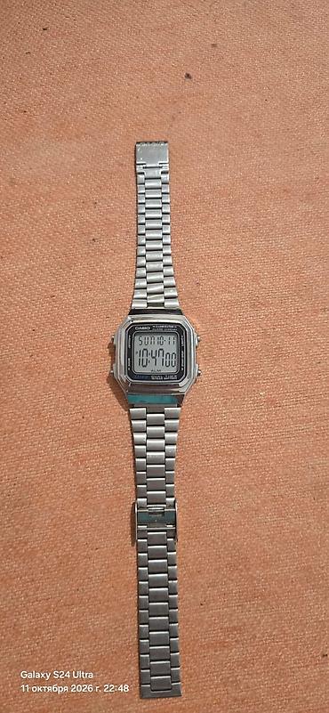 luc saat: Casio rəqəmsal qol saatı – klassik retro dizayn Xüsusiyyətlər: - — 5