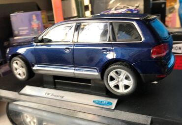 Avtomobil modelləri: 2004 il, 1:18, Dəmir, Ödənişli çatdırılma — 18