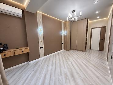 30: 2 комнаты, 47 м², Восток-5 мкр Элитка, 2 этаж, Дизайнерский ремонт — 1
