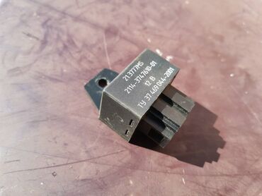 Auto delovi: Relej maglenki Lada 21213,21214 Niva, Lada 112 novi tip. Polovnano — 3