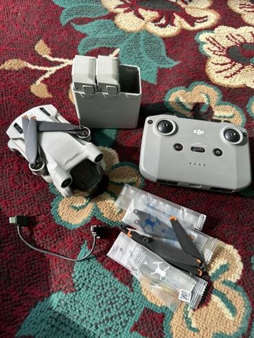 фото камеры: DJI Mini (серия Mini 3 pro по форм‑фактору) — комплект дрона с пультом