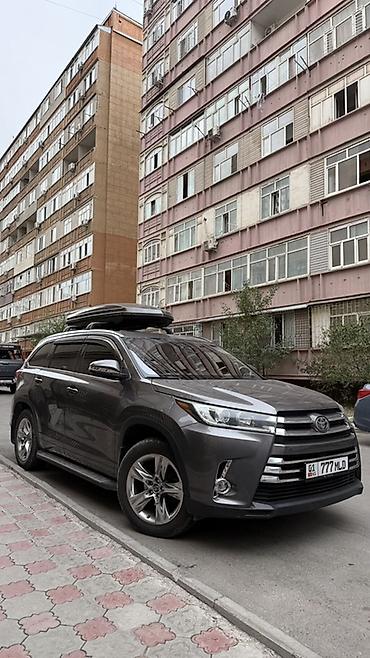 бронирование авто: Toyota Highlander: 2018 г., 3.5 л, Автомат, Бензин, Кроссовер — 3