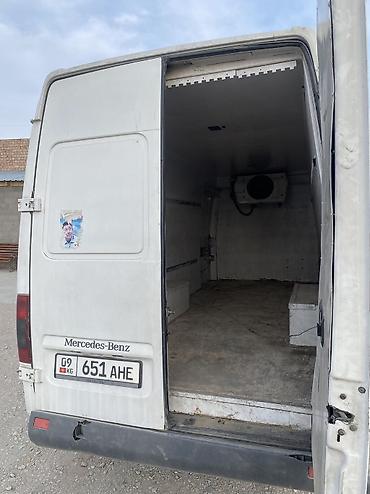 Легкий грузовой транспорт: Легкий грузовик, Mercedes-Benz, Стандарт, 3 т, Б/у — 6