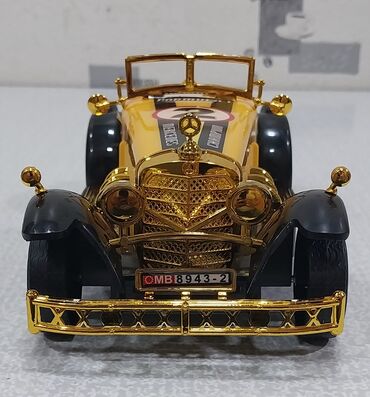 Avtomobil modelləri: Mercedes Formula-1 maşınlatı. Kolleksiya üçün retro model avtomobil – — 28