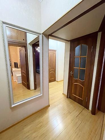 Долгосрочная аренда квартир: 3 комнаты, Собственник — 9