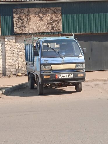 тайота матор: Машина Бишкекте нахаду только айдаш керек матор каропка жакшы