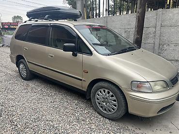 авто бок: Honda Shuttle: 2001 г., Автомат, Минивэн — 2