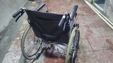 Digər: Salam. Çox az istifadə olunub, yeni kimidir. 450 manata alınıb. 150