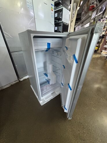 Холодильники: Холодильник Avest, Новый, Однокамерный, De frost (капельный), 50 * 85 * 50 — 3