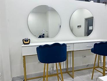 Кронштейны, стойки: Кронштейн Для одежды, Материал: Металл, С подсветкой, Новый — 50