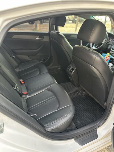 Hyundai: Hyundai Sonata: 2017 г., 2 л, Автомат, Газ — 6