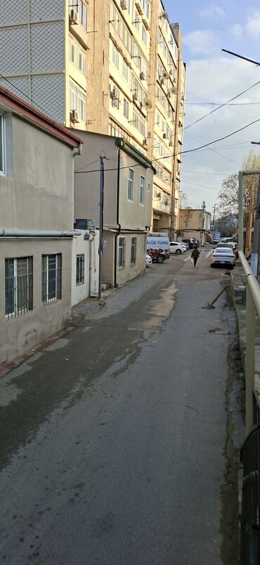 Köhnə tikili: Bakı, Bayıl, 2 otaqlı, Köhnə tikili, 45 kv. m -da lalafo.az — 16 Köhnə tikili: Bakı, Bayıl, 2 otaqlı, Köhnə tikili, 45 kv. m — 16