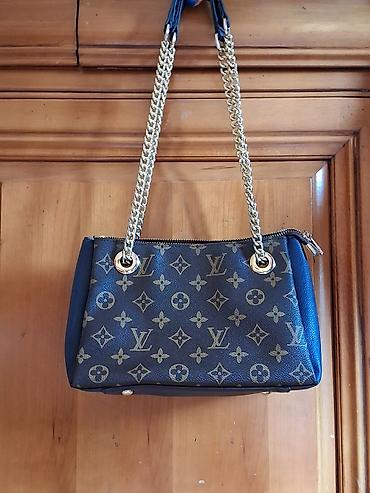Çiyin çantası, Louis Vuitton, Yeni