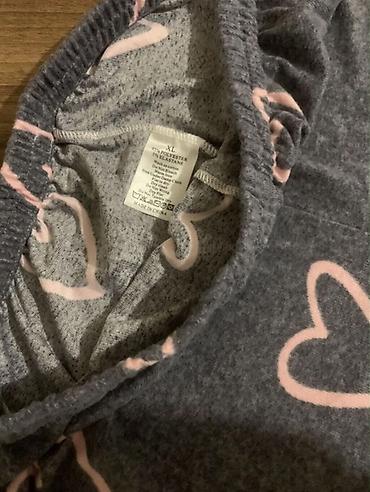 Gecəliklər: Qadın pijama dəsti Yenidir Sadece üzerimde geyinib çekmişem her birin — 5
