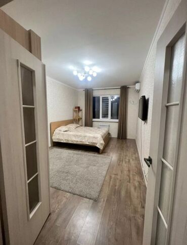 Посуточная аренда квартир: 1 комната, Душевая кабина, Постельное белье, Кондиционер
