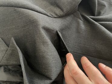 Odela: Skupoceni Greiff sako muški
Cena 150e
Plaćen mnogo više — 4