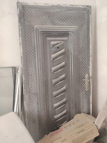 mdf qapi: Metal qapı – klassik dizayn - Material: demir - Rəng: boz/metallik - — 1