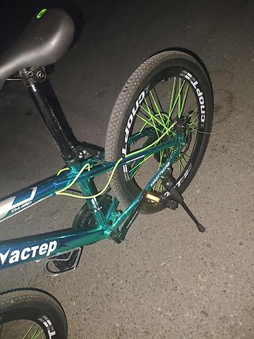 velosepet: Velosiped – “СпортМастер” DA-420 (şəhər/dağ tipli) Xüsusiyyətlər: - — 6