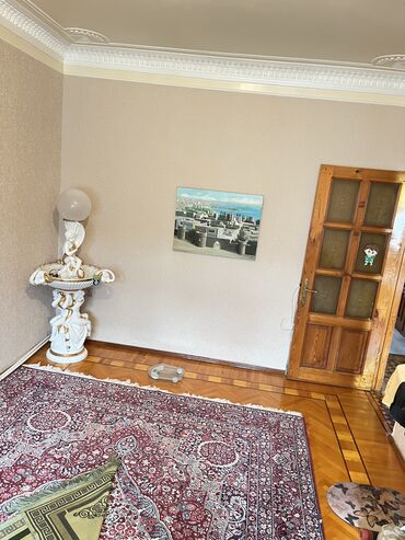 Köhnə tikili: Nərimanov rayonu Atatürk pr. 3 otaqli lelinqrad lahiyəli ev satilir — 4