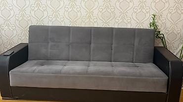 Müasir dizaynlı, rahat oturuma malik 3 nəfərlik divan. - Rəng: tünd lalafo.az -da Müasir dizaynlı, rahat oturuma malik 3 nəfərlik divan. - Rəng: tünd