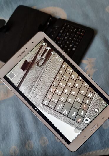 Tableti: Samsung Galaxy Tab 4 8.0 (SM-T330) – beli - Ekran: 8 inča, idealan za — 5