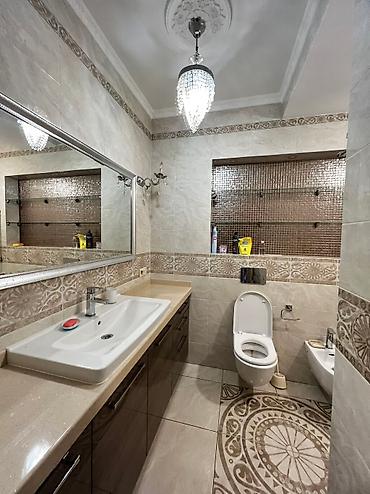 Долгосрочная аренда квартир: 3 комнаты, Риэлтор, Без подселения, С мебелью полностью — 13