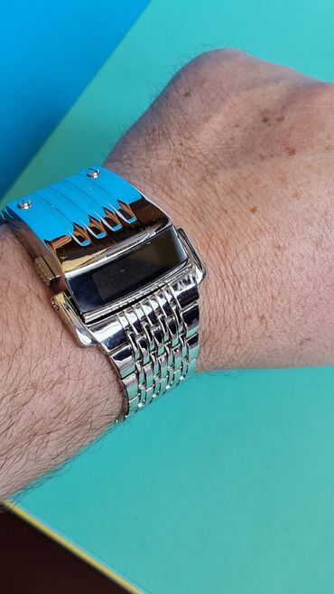 Ručni satovi: Klasični sat, Muški — 30