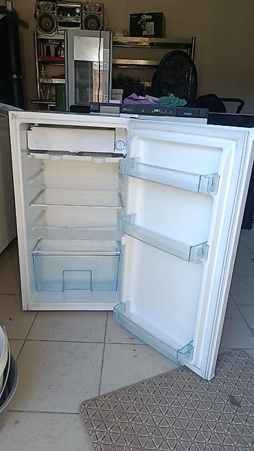 Ашкана техникасы: Продаю маленький холодильник работает отлично в хорошем состоянии — 1