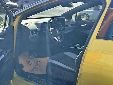 подлокотник для матиз: Volkswagen ID.4: 2022 г., Автомат, Электромобиль, Кроссовер — 3