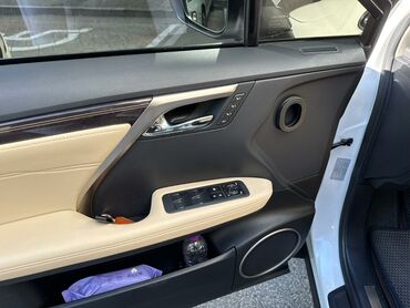 Lexus: Lexus RX: 2021 г., 3.5 л, Вариатор, Гибрид, Кроссовер — 17