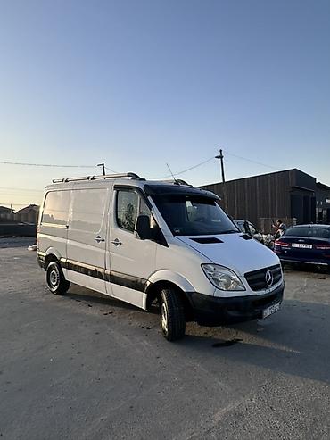 подношка спринтер: Грузовой фургон Mercedes-Benz Sprinter (короткая база, крыша — 5