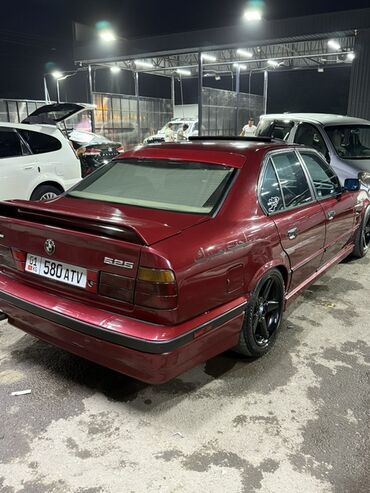 бмв 34 автомобиль: BMW 525: 1990 г., 2.8 л, Механика, Бензин, Седан