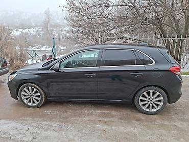 Hyundai: Hyundai i30: 2017 г., 2 л, Механика, Бензин, Хэтчбэк — 7