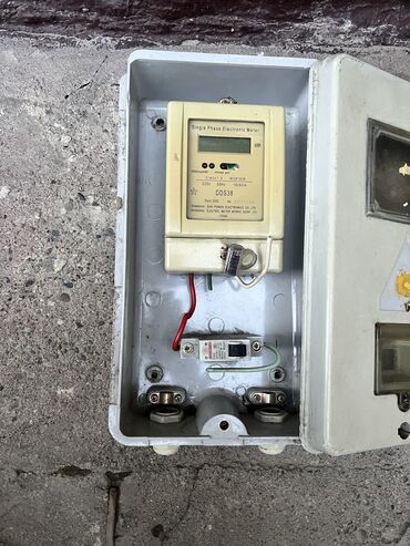 газ эл: Электросчетчик однофазный DDS38 оригинал с коробом и автоматом