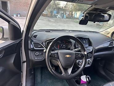 Chevrolet: Chevrolet Spark: 2018 г., 1 л, Вариатор, Хэтчбэк — 5