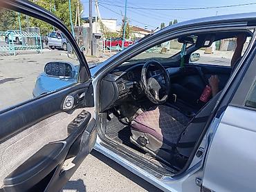 e klass: Toyota Carina E: 1994 г., 1.6 л, Механика, Бензин, Седан — 1